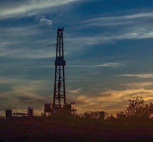 oil and natural gas production rig in Texas